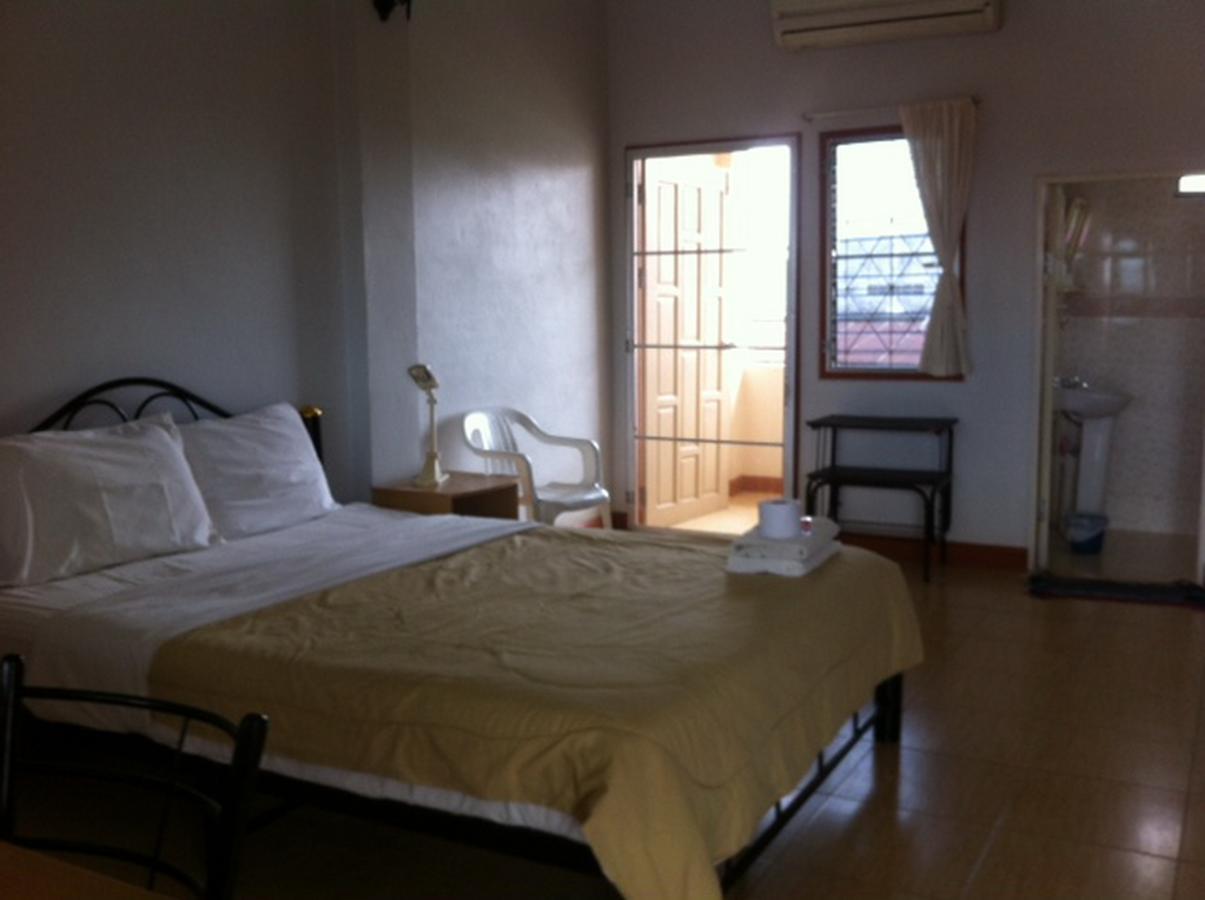 Pikul Apartment Hotel 농카이 외부 사진